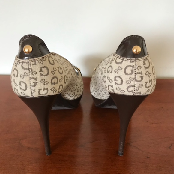 Guess Stiletto Open Toe - Logo Size 10 like new - Picture 3 of 3